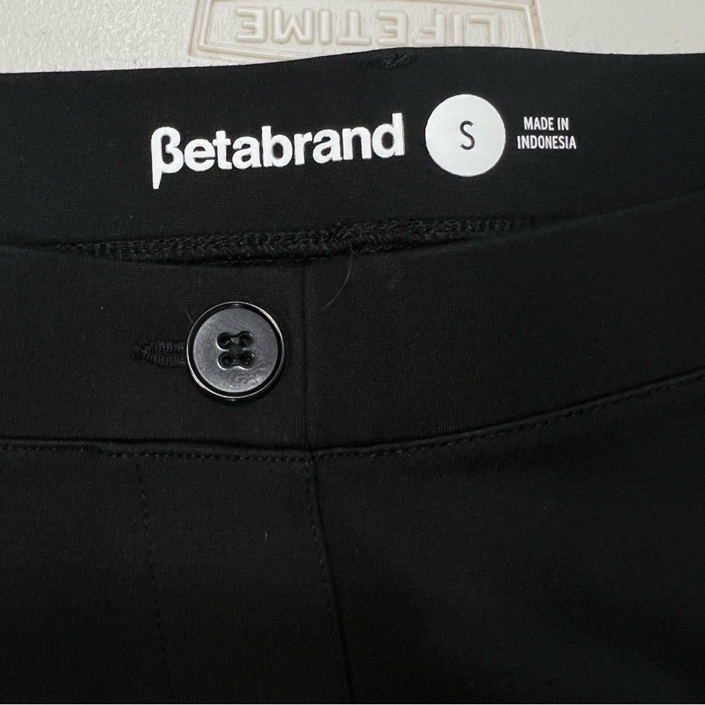 Betabrand Woman’s Straight-Leg Classic Dress Pant Yoga Pants Black Size Small - Picture 12 of 13